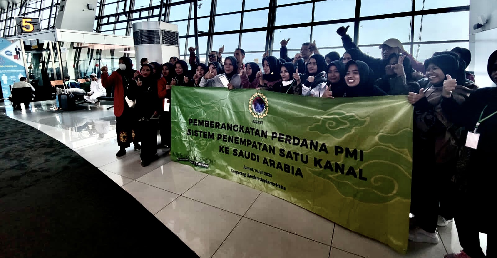 APJATI Lepas Keberangkatan PMI Program Satu Kanal ke Saudi Arabia