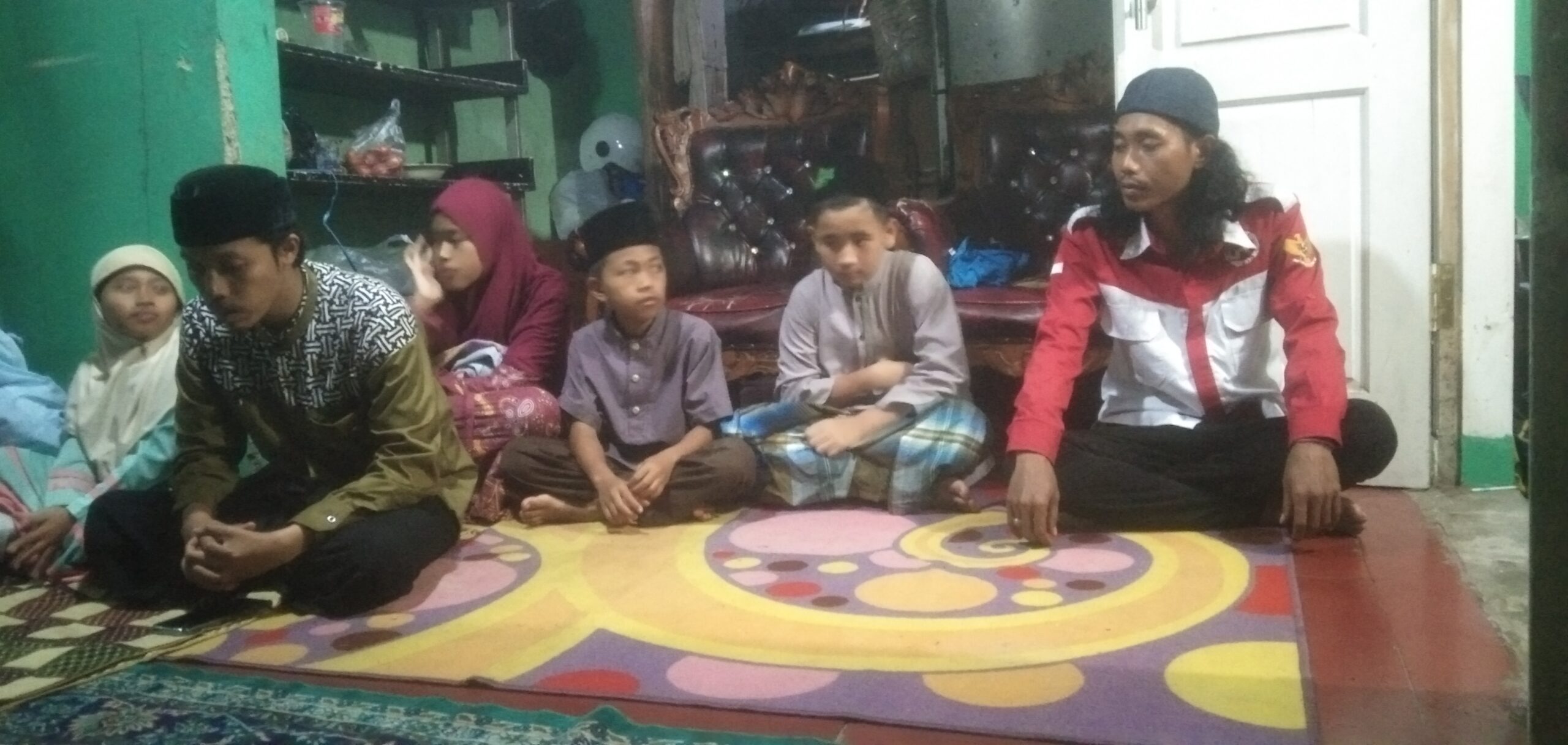 DPC RAN SUKABUMI jalin silahturahmi bersama anak yatim dan janda tua kurang mampu