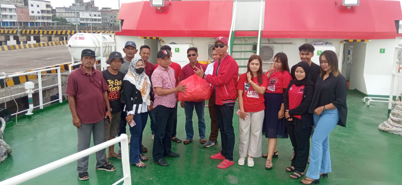 Pelepasan Kapal Laksamana Malahayati Rumah Sakit Apung dari Pelabuhan Sungai Guntung ke Tembilahan-Inhil