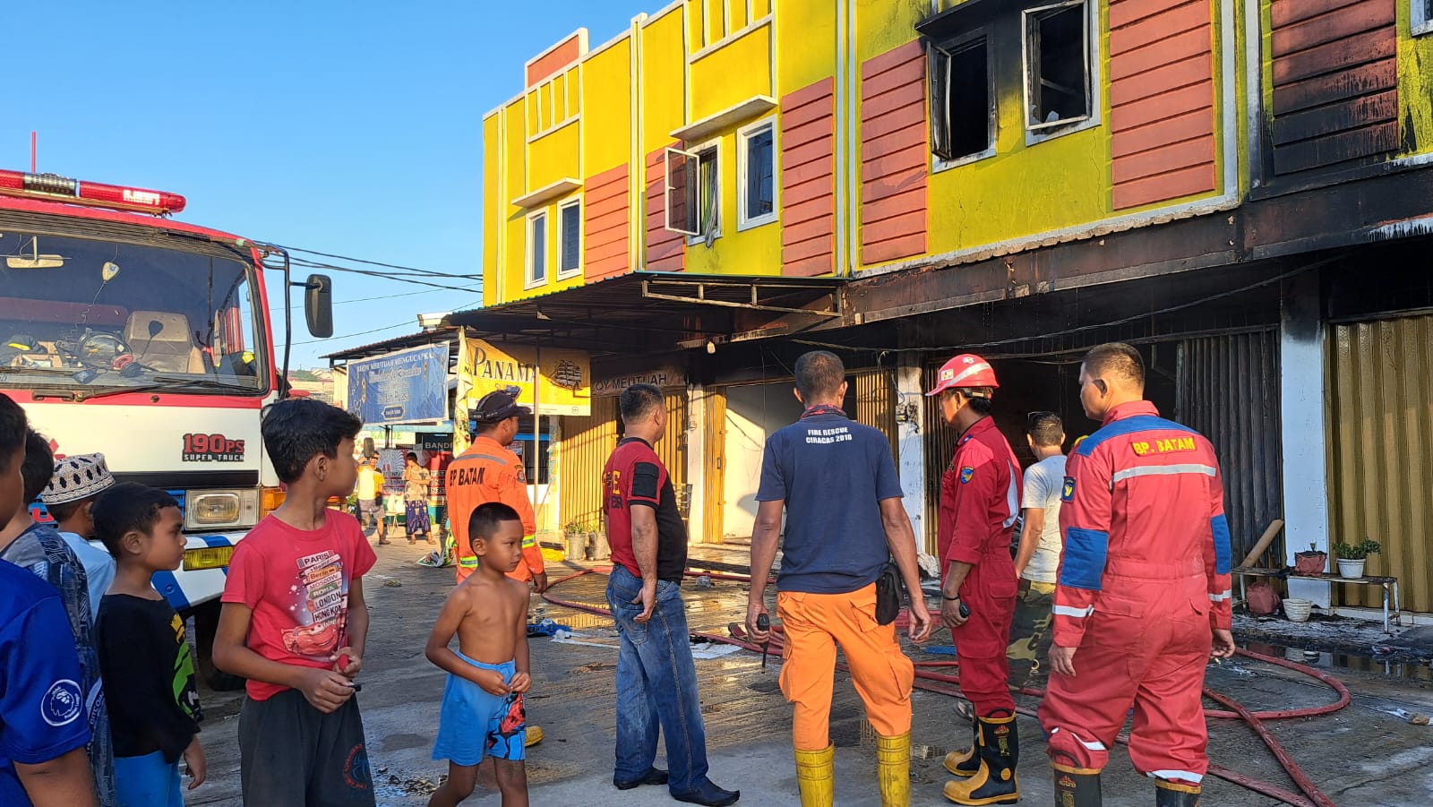 SIJAGO MERAH MELAHAP 1 RUKO TIBAN RIAU BERTUAH