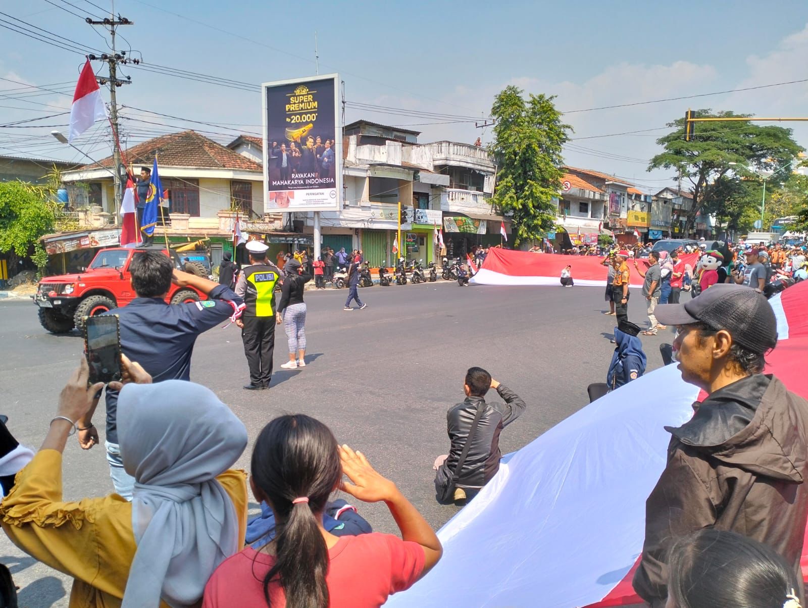 HUT RI Ke-78, Polres Pasuruan Ajak Para Pengendara Berhenti Sejenak Saat Detik-Detik Pembacaan Proklamasi