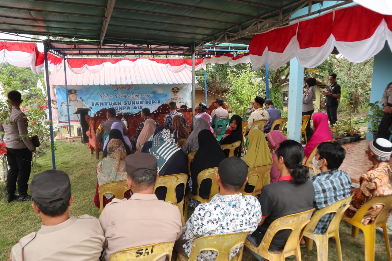 Polri Peduli Lingkungan, Kapolres Bintan Resmikan Pemakaian Air Bersih Sumur Bor Yang Telah Direvitalisasi