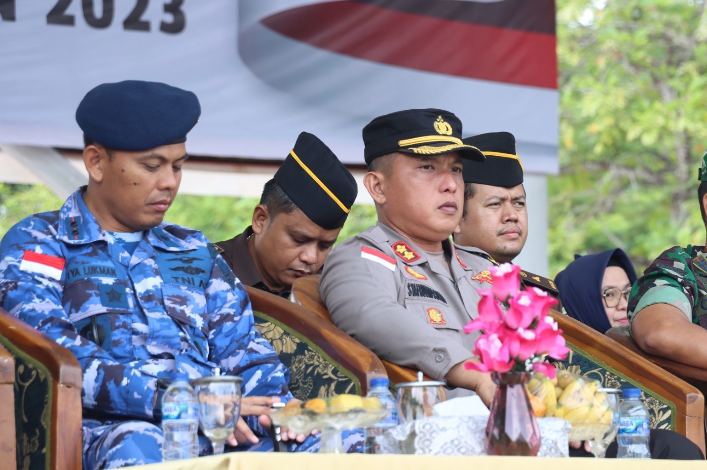 Wakapolresta Barelang Mengikuti Upacara 17 Hari Bulan Tingkat Kota Batam di Lapangan Engku Putri Kota Batam