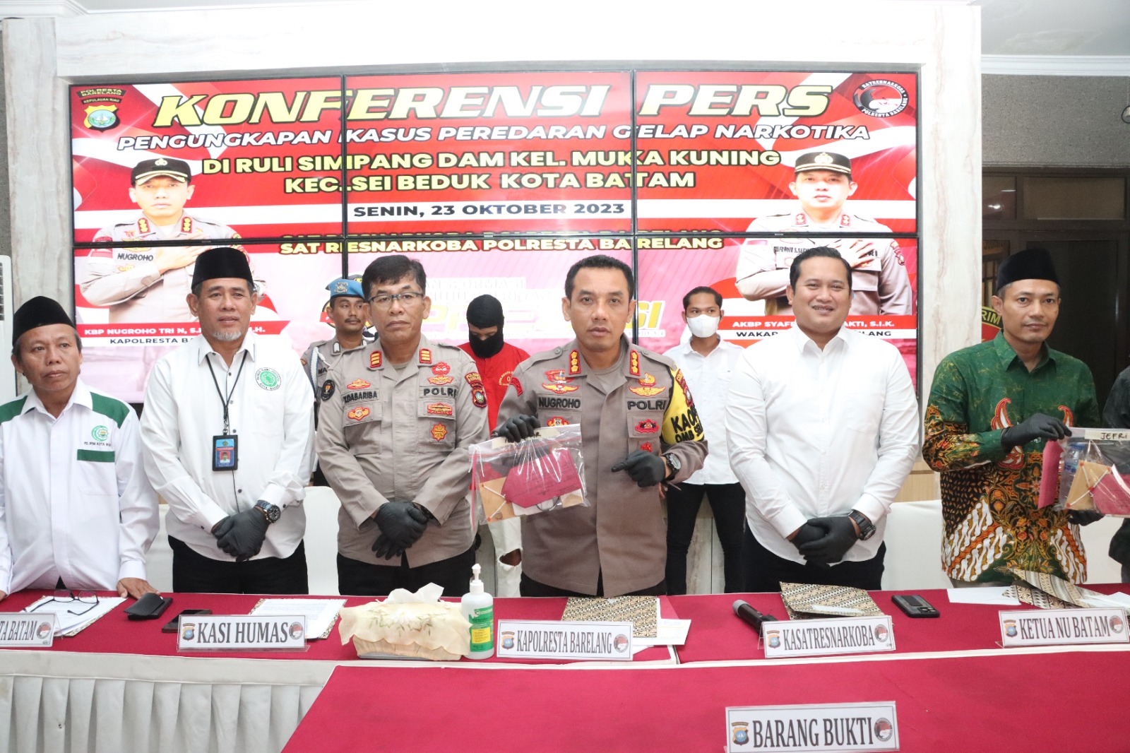 Kapolresta Barelang Tindak Tegas Pelaku yang Mencoba Mengedarkan Narkotika di Simpang DAM Kota Batam.