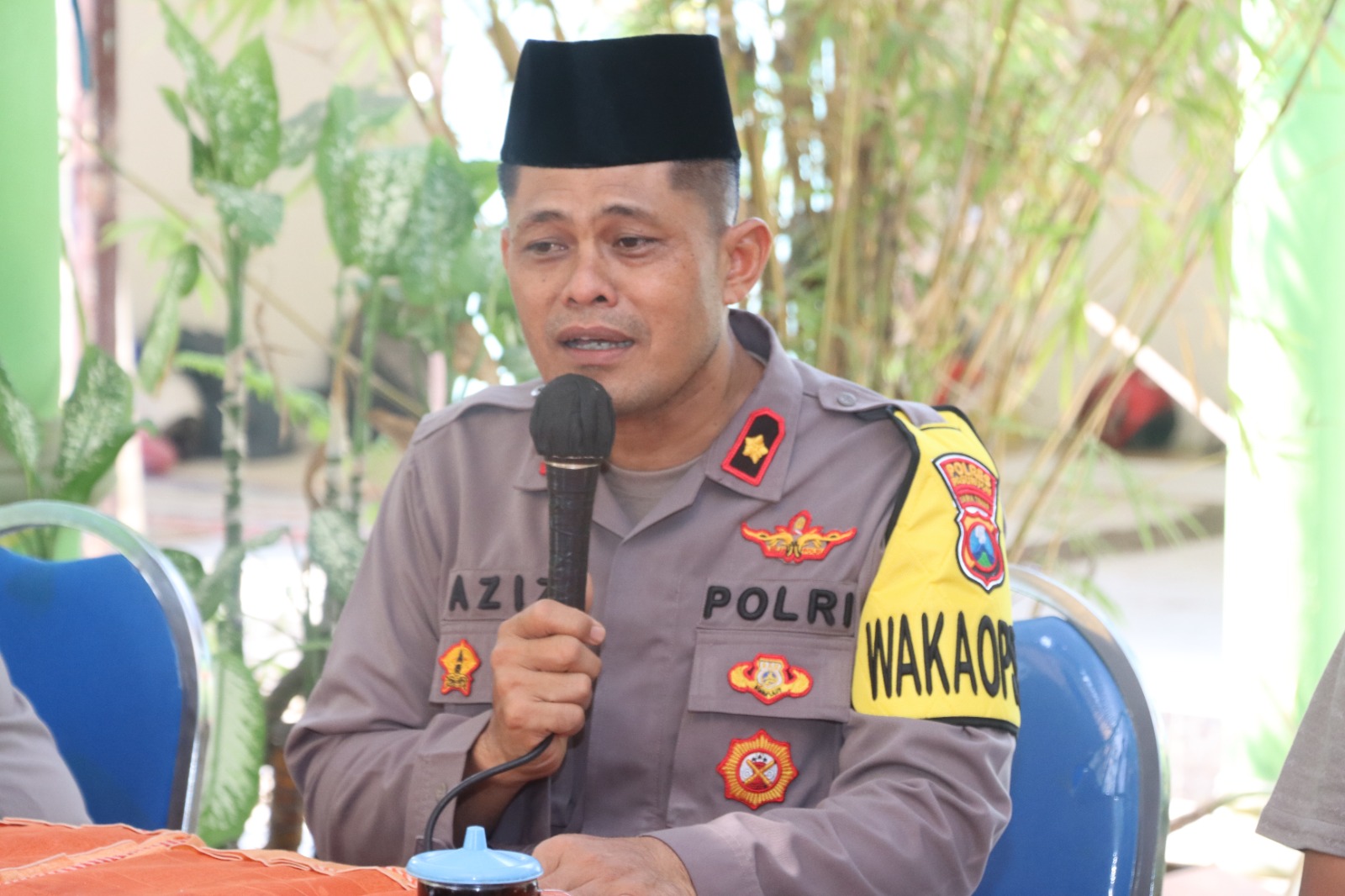 Membangun Kemitraan Sosial, Polres Pasuruan Gelar Jum’at Curhat dan Bansos untuk Para Lansia di Kecamatan Beji