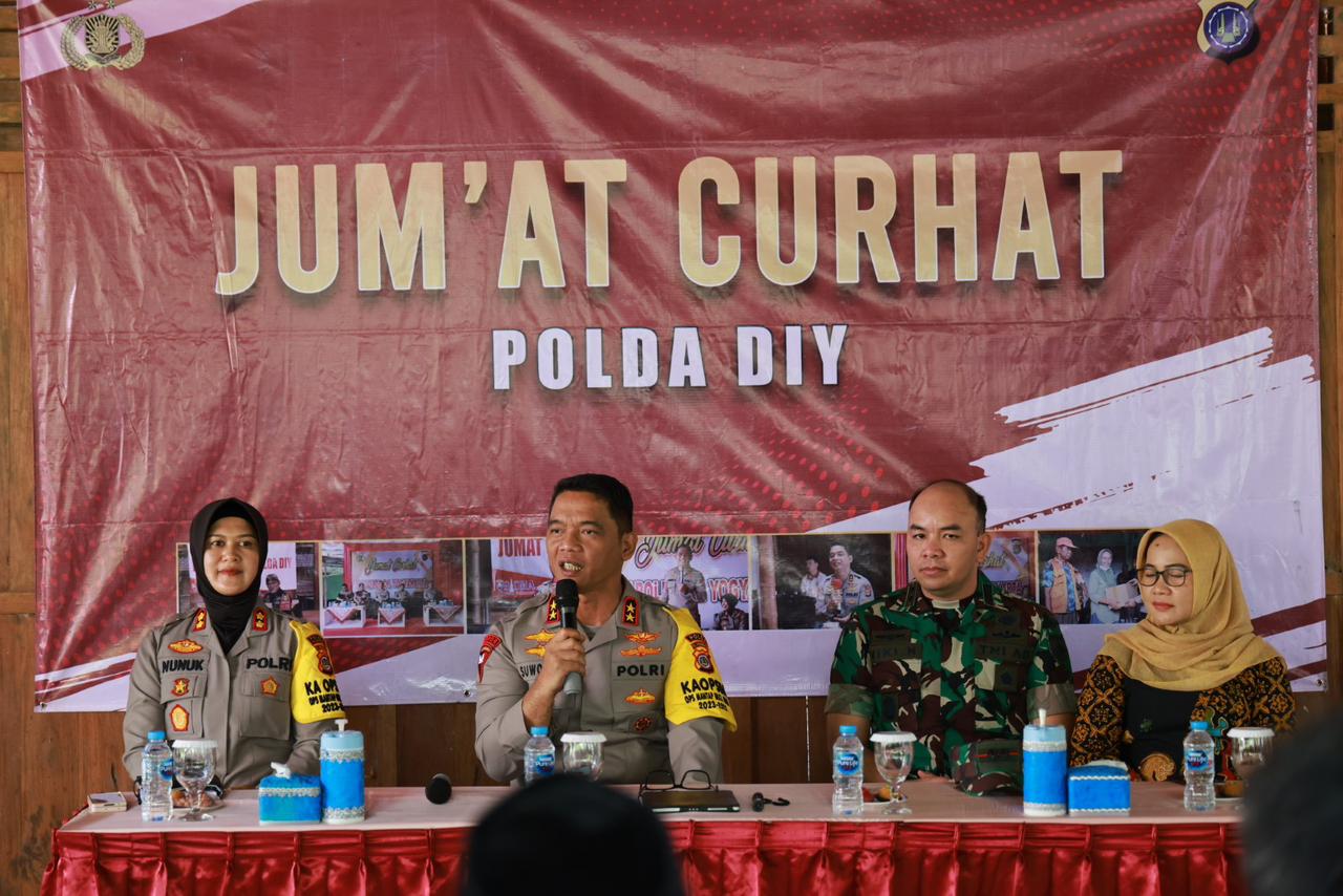 Jum’at Curhat, Kapolda DIY Datangi Pelaku UMKM di Samigaluh