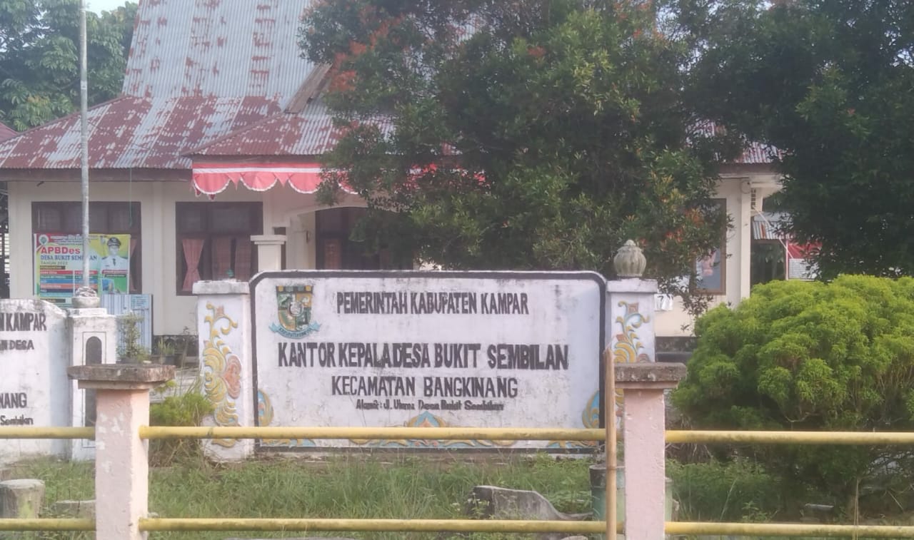 Masyarakat Bukit Sembilan Minta Kades Mundur, Diduga Pelecehan Seksual