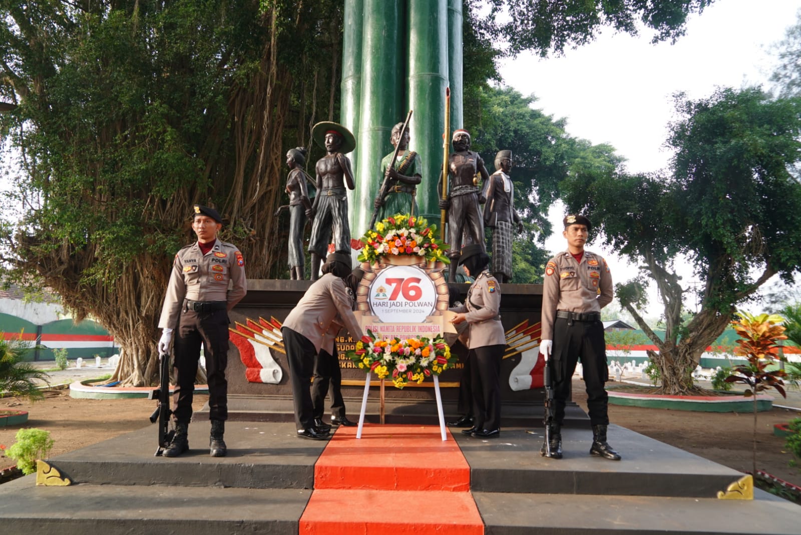 Peringati Hari Jadi ke – 76 Polwan Polres Ponorogo Gelar Ziarah ke Makam Pahlawan