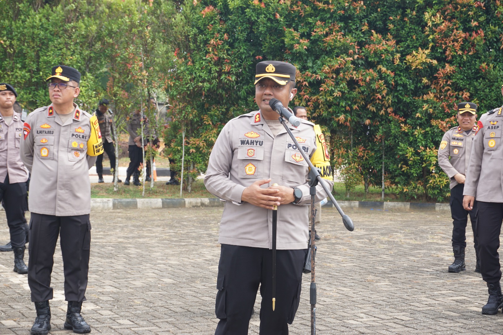 Pontianak Polda Kalbar Mengatasi Ancaman kebakaran Hutan.